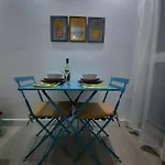 La Puerta Azul En El Corazon De 加的斯